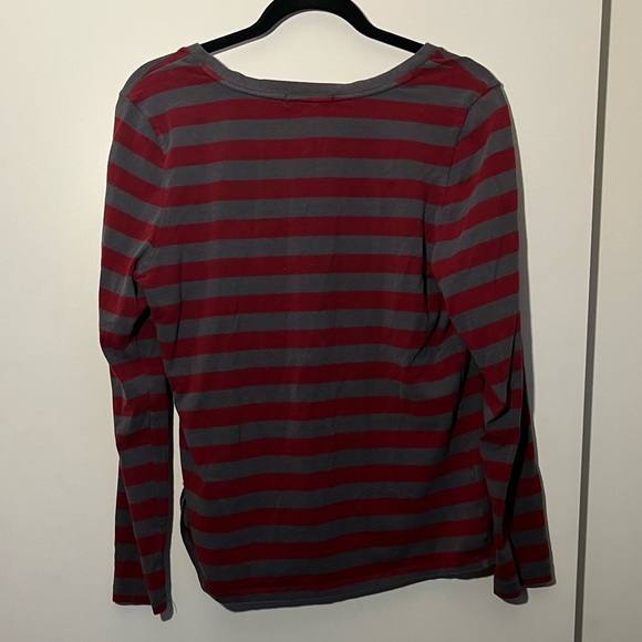 Gray & Maroon Long Sleeve VNeck Striped Top, Size 1X - Picture 5 of 6